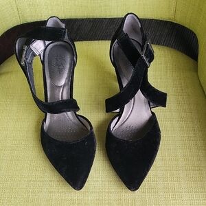 Life Stride,Soft System Black Elegant Heels‎